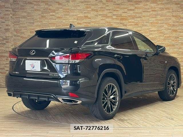Lexus RX 2019-11 7358551-15