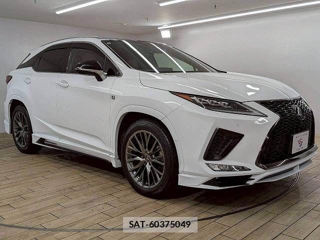 Lexus RX 2021-06 7501322-13