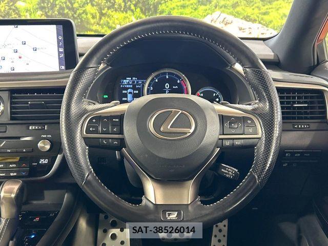 Lexus RX 2020-01 7617721-10