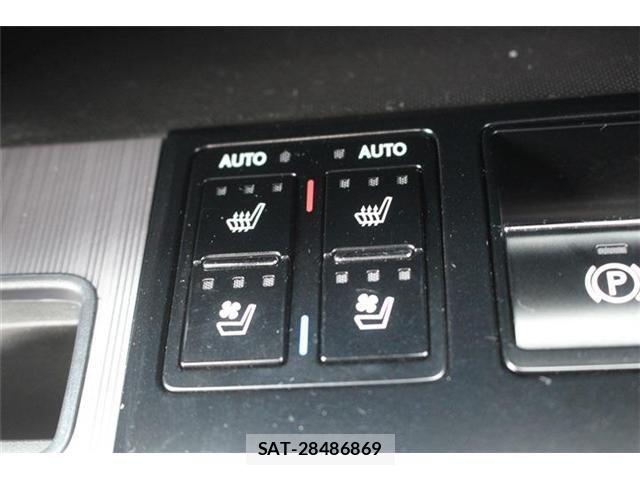 Lexus RX 2020-05 7617722-5
