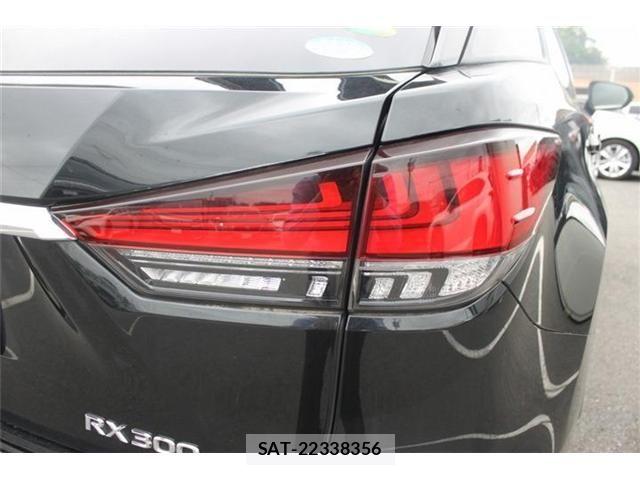 Lexus RX 2019-11 7617723-14