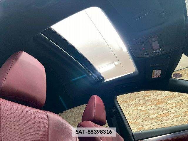 Lexus RX 2018-10 7725184-9