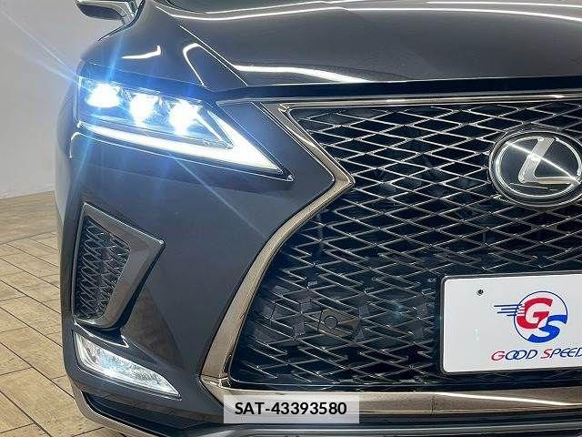 Lexus RX 2021-04 7786640-18