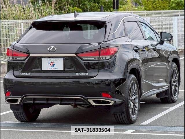 Lexus RX 2021-07 7786632-16