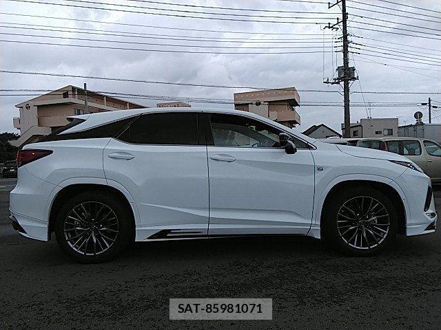 Lexus RX 2019-12 8036479-16
