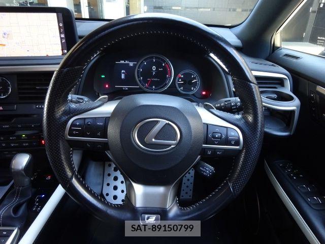 Lexus RX 2021-12 8074387-15