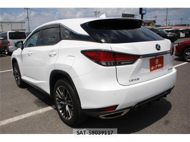 Lexus RX 2020-04 8100192-11