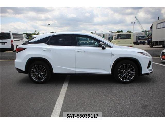 Lexus RX 2020-04 8100192-14