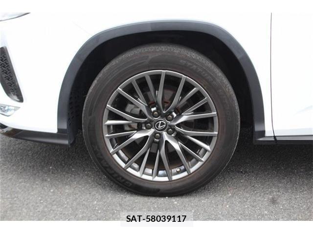 Lexus RX 2020-04 8100192-18