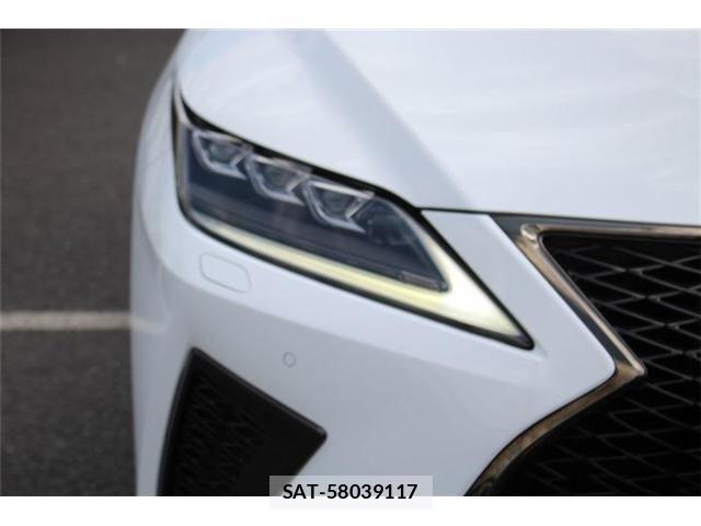 Lexus RX 2020-04 8100192-21