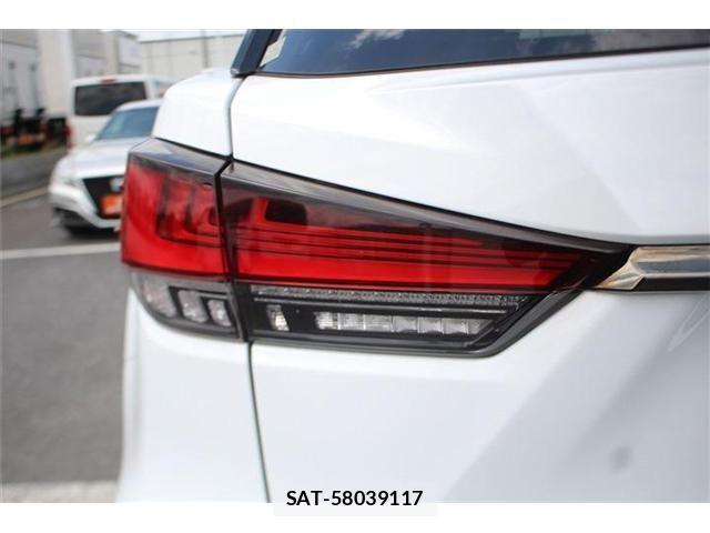 Lexus RX 2020-04 8100192-27