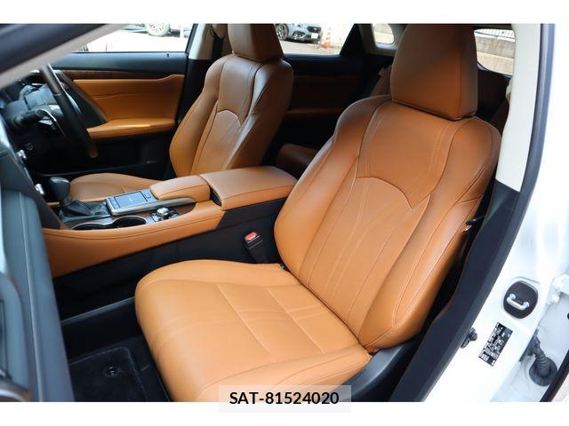 Lexus RX 2021-12 8131051-9