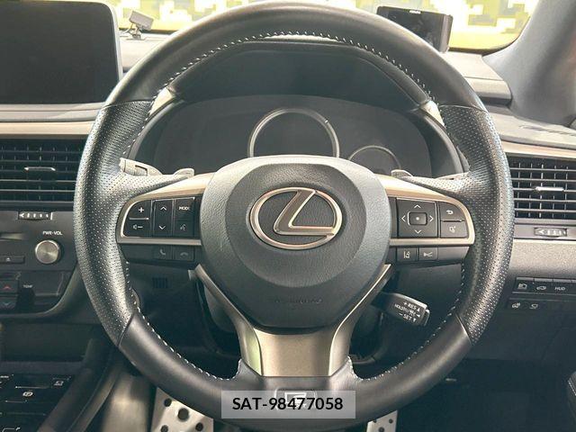 Lexus RX 2020-07 8245756-10