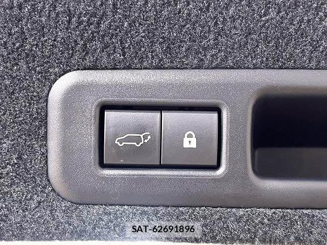 Lexus RX 2021-07 8336596-11