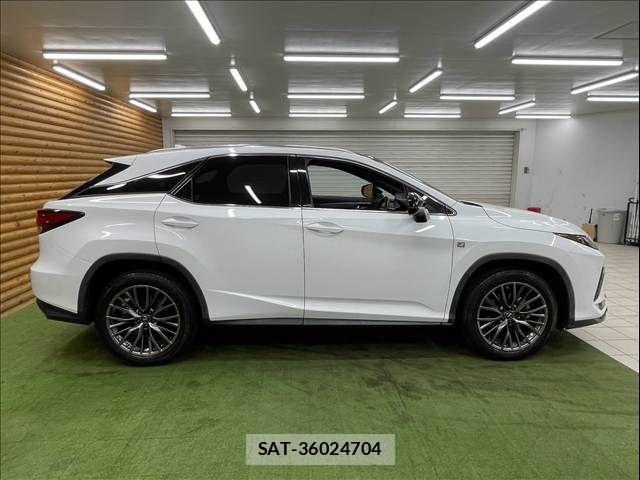 Lexus RX 2021-06 8336598-17