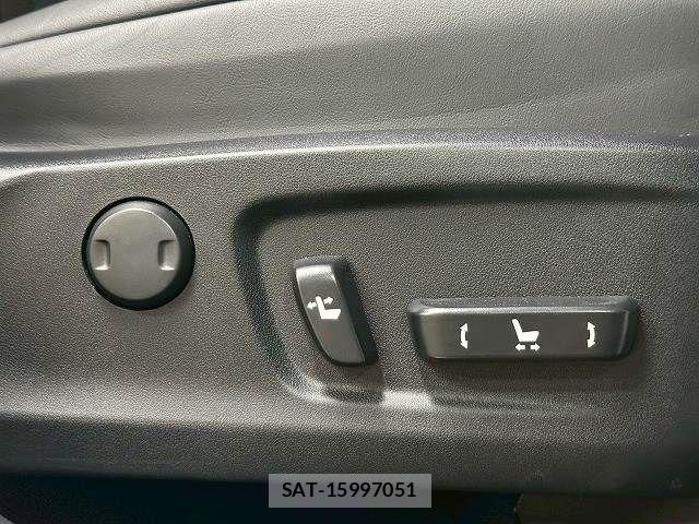 Lexus RX 2021-05 8336597-13