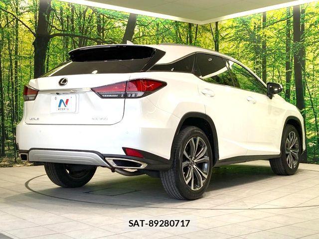 Lexus RX 2020-03 8354866-16