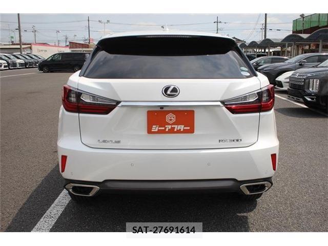 Lexus RX 2018-09 8525584-14