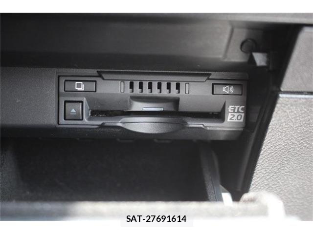 Lexus RX 2018-09 8525584-4