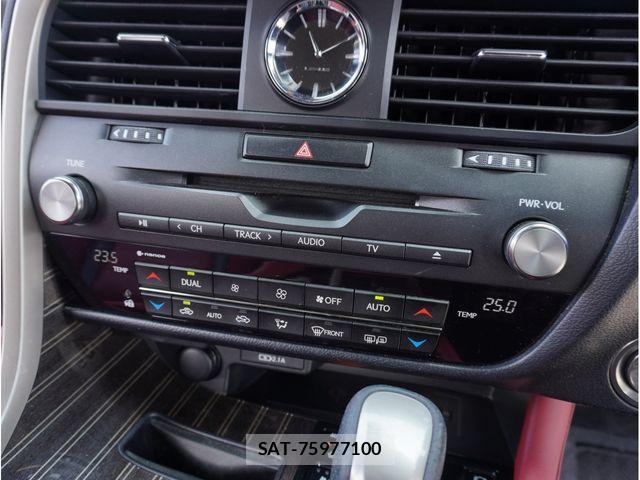 Lexus RX 2020-03 8743502-17