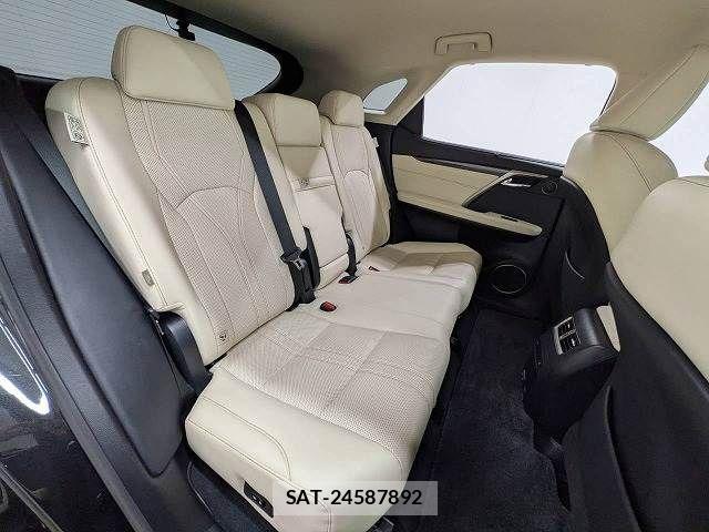 Lexus RX 2021-07 8743501-11