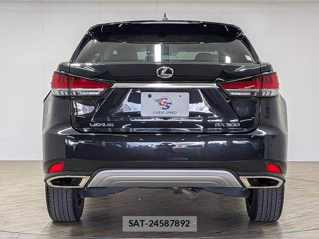 Lexus RX 2021-07 8743501-15