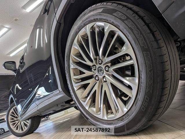 Lexus RX 2021-07 8743501-18