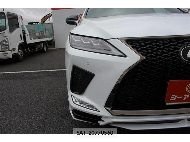 Lexus RX 2021-01 8796507-12