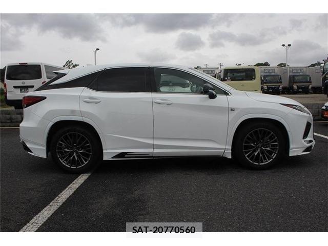 Lexus RX 2021-01 8796507-8