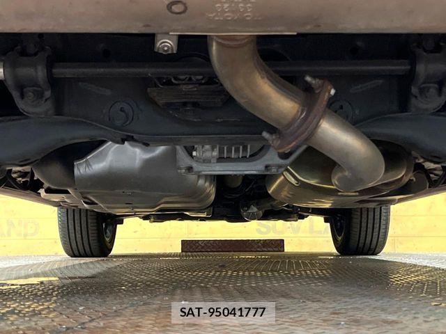 Lexus RX 2020-05 6815747-18