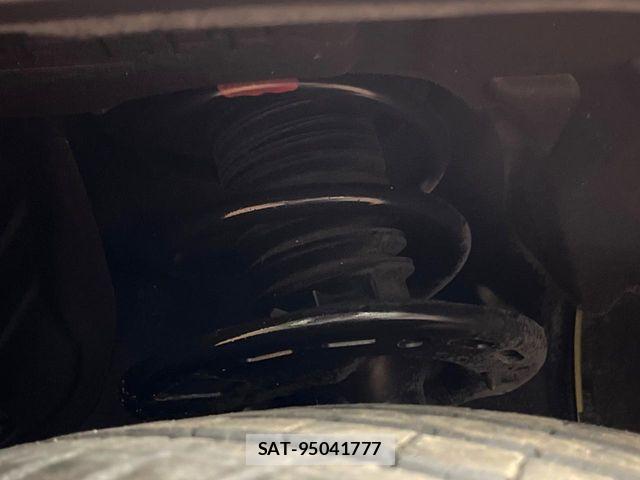 Lexus RX 2020-05 6815747-19