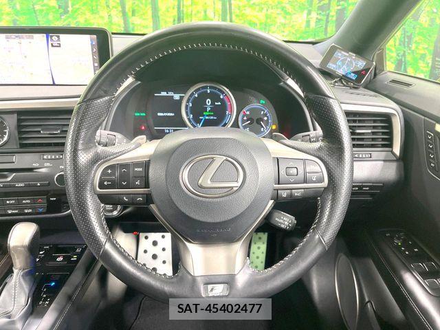 Lexus RX 2018-05 7221123-10