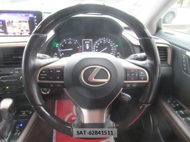 Lexus RX 2018-07 7221128-15