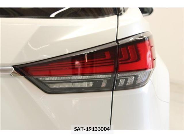 Lexus RX 2020-04 7221127-17