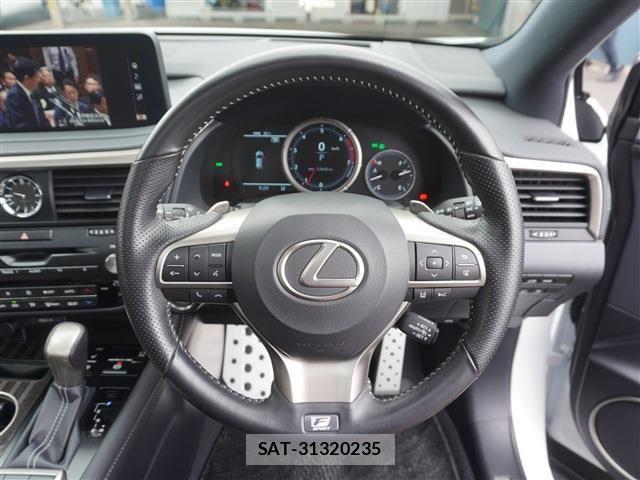 Lexus RX 2020-02 7272244-5