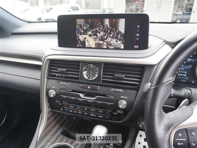 Lexus RX 2020-02 7272244-6