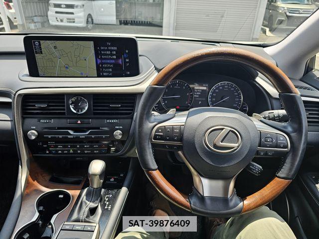 Lexus RX 2021-01 7786642-9