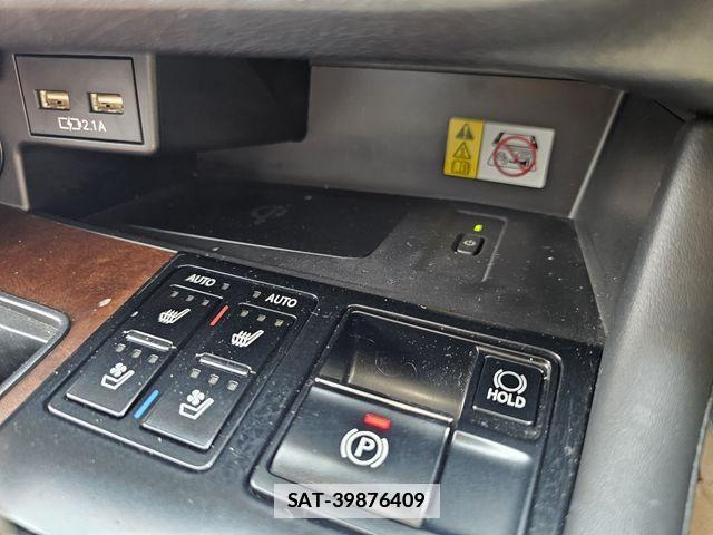 Lexus RX 2021-01 7786642-11