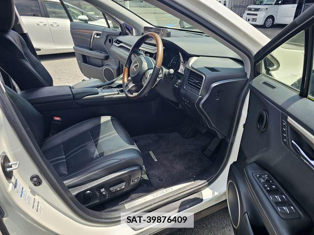 Lexus RX 2021-01 7786642-4