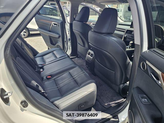 Lexus RX 2021-01 7786642-5