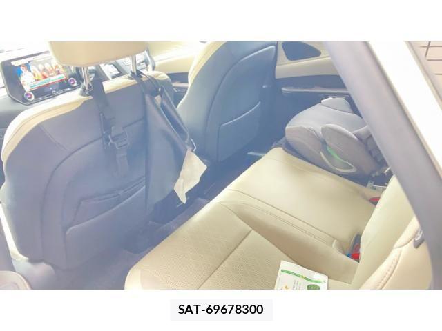 Lexus RX 2024-04 8036482-17