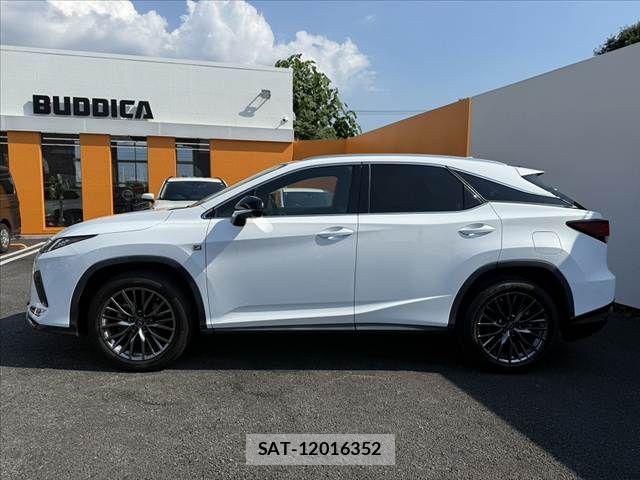Lexus RX 2022-03 8036483-10
