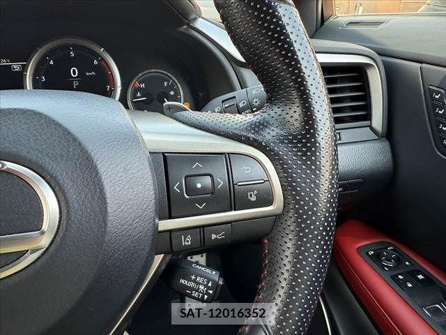 Lexus RX 2022-03 8036483-23