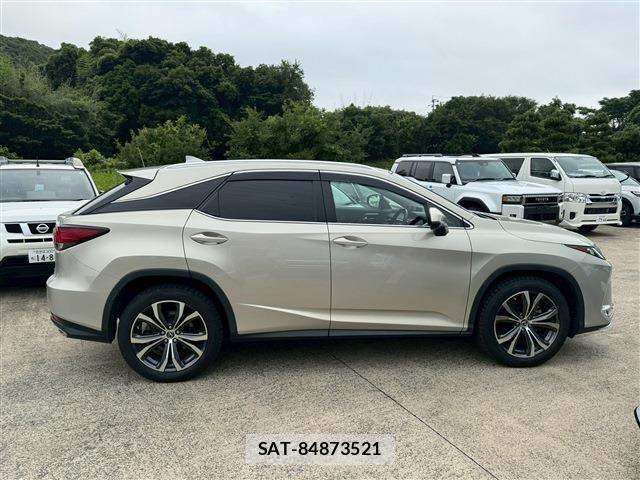 Lexus RX 2021-03 8074389-15
