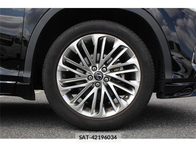 Lexus RX 2019-11 8366781-15