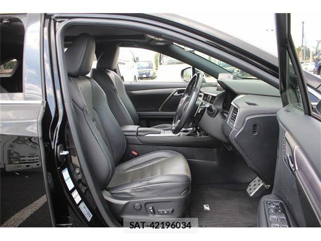 Lexus RX 2019-11 8366781-20