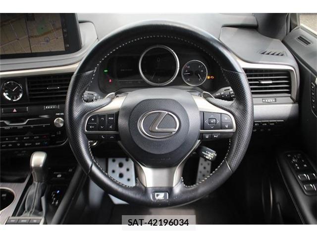 Lexus RX 2019-11 8366781-27