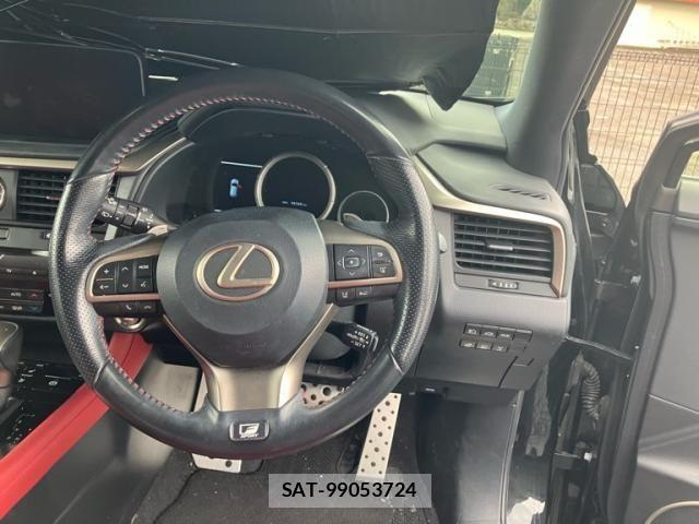 Lexus RX 2020-01 8659998-16