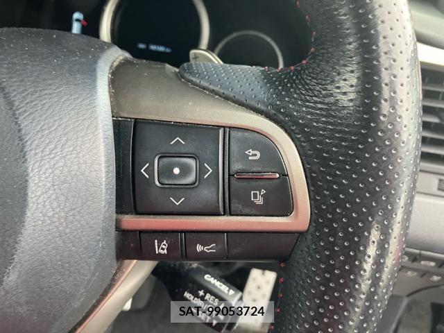 Lexus RX 2020-01 8659998-18