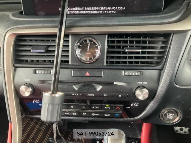 Lexus RX 2020-01 8659998-21